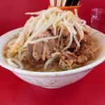 ラーメン二郎 - 小ブタ（麺半分）700円