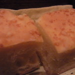 トラットリア・アルベロ - 自家製フォカッチャ