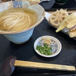 本格手打うどん 大河 - 