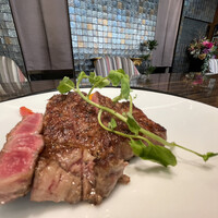 肉や大善 大名古屋ビルヂング店 - 鹿児島黒牛　サーロインステーキ　店内様子