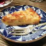 すみだ珈琲 - 爽やかな酸味の紅玉りんごのタルト(350円)