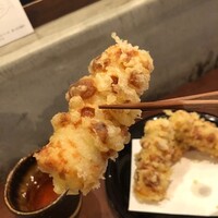自家製粉石臼挽きうどん 青空blue 本店 - ちくわ天