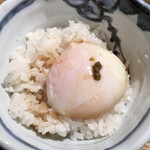 肉汁餃子のダンダダン - 焼餃子定食700円、TKG化