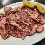 焼肉 栄養楼 - 