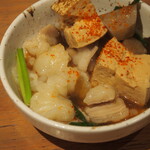 大衆酒肴スタンドさかば。 - 特製 牛もつ煮込み