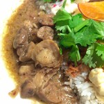 噛みたくないけど、食べたいの。 - ■今週の２種のカレーあいがけ
                                ・和牛すね肉とひよこ豆のビーフカレー
                                ・天然マイタケとホタテの発酵バターカレー