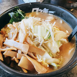 帯広ロッキー - 味噌ラーメン+野菜とメンマ