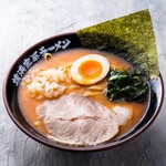 横浜家系ラーメン光神家 - 料理写真: