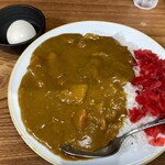 うな達 - カレー中 赤多め＋半熟玉子