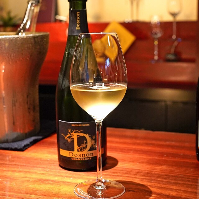 CHAMPAGNE CAFE Albente photo 2