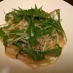 Fogeru - ローストチキンと水菜の胡椒風味のパスタ 850円