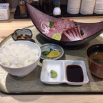 Shirakaba - ハマチ定食700円のコスパ