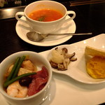 但馬屋 - ディナーセット：980円〈前菜、サラダ、スープ、パンorライス〉