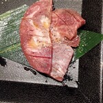 熟成焼肉いちばん - 厚切りタン塩