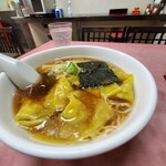 芳寿園 - ワンタン麺　700円