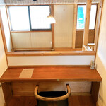 cafe 津別珈琲 - 2階のカウンター席