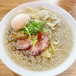 麺 㐂色 - 