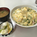 手打ちそば本家 大梶 - 親子丼　700円