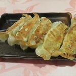 中国料理 桃華樓 - 焼き餃子