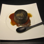 おんどる - 黒ごま三景プリン 508円