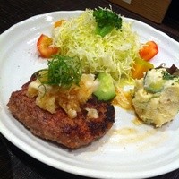 御二九と八さい はちべー - 