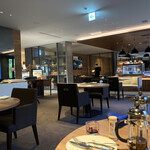 A Table - 店内环境