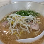 中華そば 三つ菜 - 中華そば（700円）