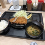 Matsuno ya - ロースかつ定食（並）590円