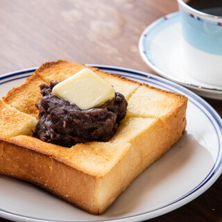 ブックス&カフェ ドレッドノート_1