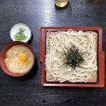 くつろぎ味処 ちぐさ - 【山かけざるそば 800円(税込)】夏限定(5月〜9月)のメニューです。