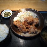 和食れすとらん 天狗 - 鳥唐揚定食(6個) 682円