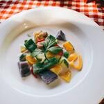 CHELSEA'S GARDEN CAFE