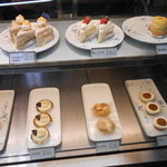 アンドロワ - ショーケース