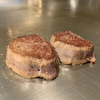 神戸牛 鉄板焼 リオ 大阪御堂筋店 - フィレ肉 80g