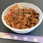 ライフ ケバブ＆バー - ケバブ丼・ミックス・辛口（600円）