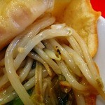 大肚魚飯店 - 中にはとろみの付いたモヤシの炒め物が。。