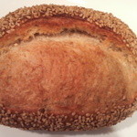 レ・ブレドォル - ゴマといちじくのパン