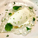 ラ・ボンヌターブル - 