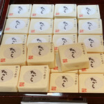 夢菓房たから - たから最中＠つぶ餡とお餅入り