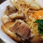 塩そば専門店 桑ばら - 秋刀魚節とニンニクの和えそば