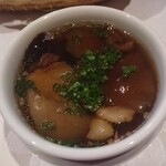 ビストロ　アギャット - 牛テールのコンソメスープ