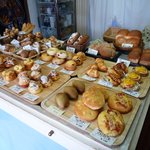 たくさんの種類のパンが…　全制覇を目指します（笑）