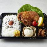 クラフト  - 骨付きもも一本弁当