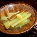 勢麟 - 青芋茎、朝取れ鮑の吉野煮。鮑の出汁だけで炊いたシャッキリした青芋茎が最高です。