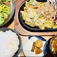 OSAKAきっちん。 東急プラザ渋谷店 - 豚玉お好み焼&ソース焼きそば定食