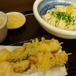 Udon Dainingu Yoshi - 