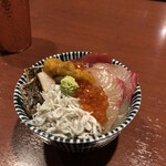 酒肴場 屯 - 海鮮丼¥500
