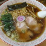 昭和歌謡ショー - 王道の醤油ラーメン