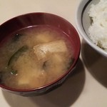 Oshoku Jidokoro Aidu - 味噌汁アップ