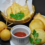 居酒屋YOSAKU - チーズだけのあげ盛